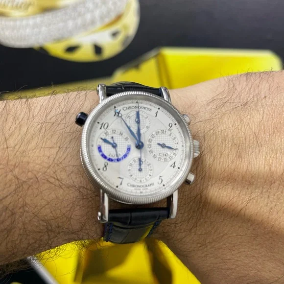 Chronoswiss Tora Automatic Ref.CH7423 38mm Swiss Made - Picture 3 of 9